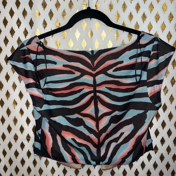 NWT Afrm Nylah Crop Top In Teal Zebra Square Neckline Front Loop Button Clos mes - Picture 6 of 6